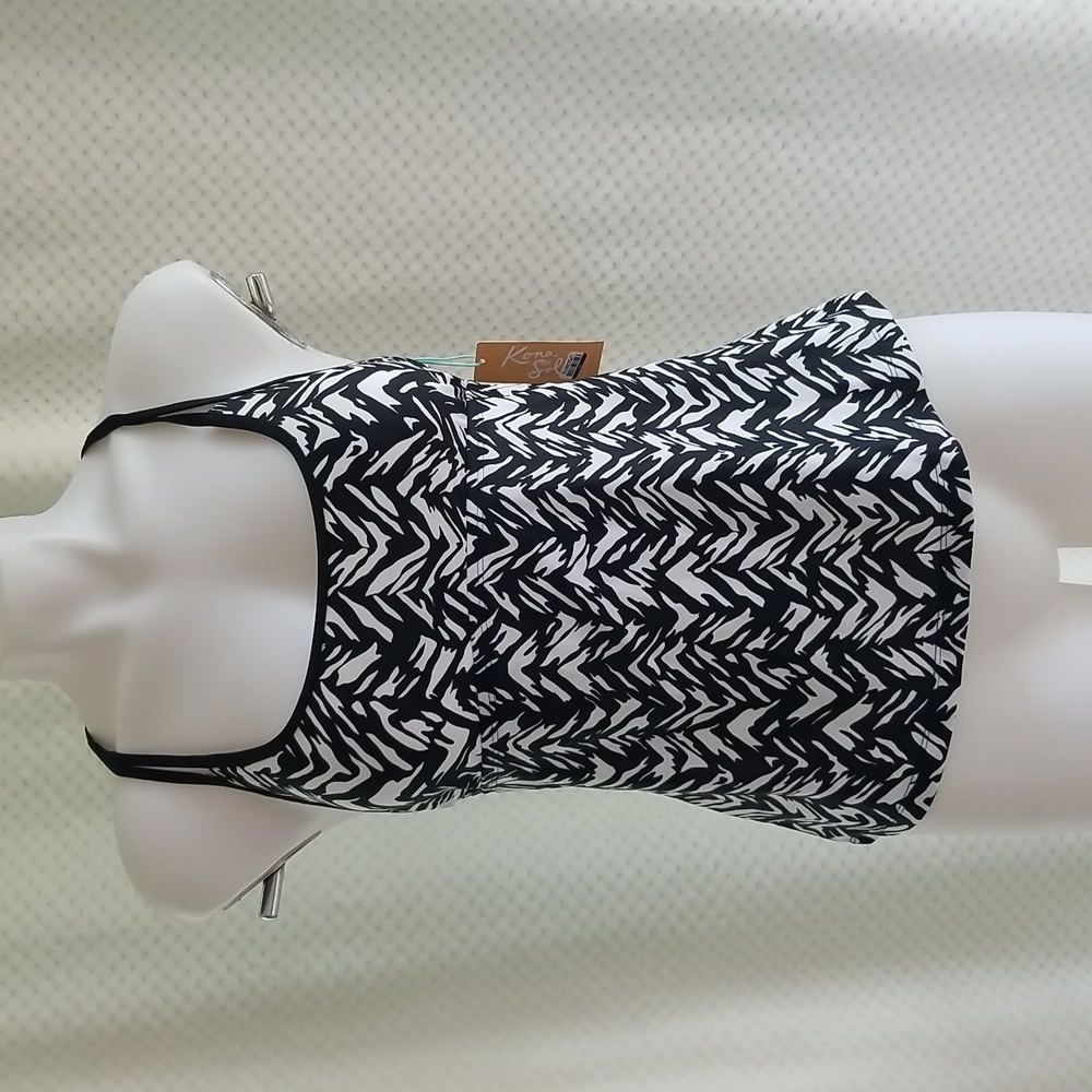Kona Sol.Nw.animal print..tankini top sz.S